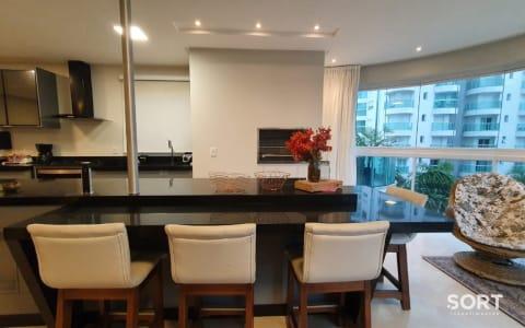 Living Apartamento no Edifício Brava Beach Internacional Living Apartamento no Edifício Brava Beach Internacional