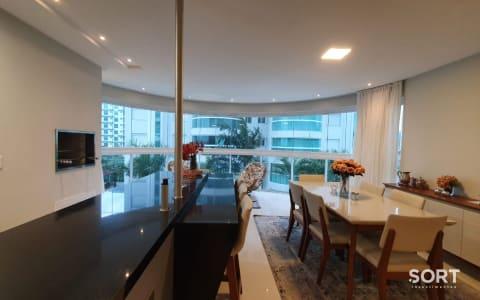Sala de Jantar Apartamento no Edifício Brava Beach Internacional Sala de Jantar Apartamento no Edifício Brava Beach Internacional
