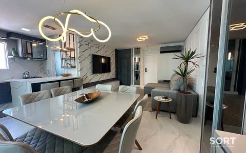 Sala de Jantar Apartamento no Edifício Golden Bay Sala de Jantar Apartamento no Edifício Golden Bay