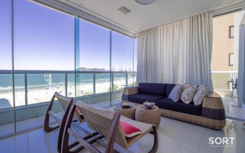 Vista Apartamento Diferenciado Frente Mar no Edifício Metropolis Vista Apartamento Diferenciado Frente Mar no Edifício Metropolis
