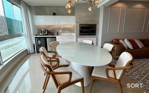 Sala de Jantar Apartamento Frente mar no Edifício Beverly Hills Sala de Jantar Apartamento Frente mar no Edifício Beverly Hills
