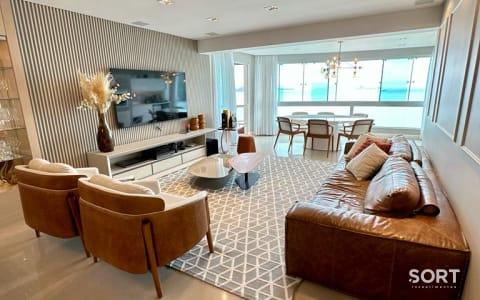 Amplo Apartamento Frente mar no Edifício Beverly Hills Amplo Apartamento Frente mar no Edifício Beverly Hills