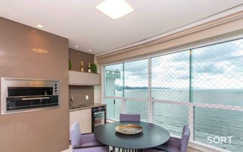 Sacada Integrada Apartamento Diferenciado Frente Mar no Edifício Diamond Hill Sacada Integrada Apartamento Diferenciado Frente Mar no Edifício Diamond Hill