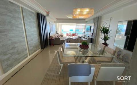 Living Apartamento Frente Mar no Edifício Beverlly Hills Living Apartamento Frente Mar no Edifício Beverlly Hills