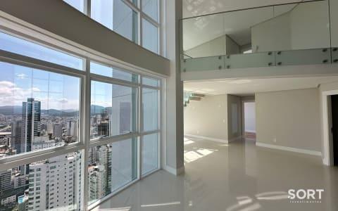 Living Cobertura Duplex Vista Mar no Edifício Magnifique Tower Residence Living Cobertura Duplex Vista Mar no Edifício Magnifique Tower Residence