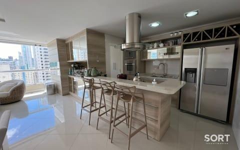 Cozinha Apartamento no Edifício Ambar Residence Cozinha Apartamento no Edifício Ambar Residence