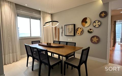 Sala de Jantar Apartamento Vista Mar no Edifício Via Marina Sala de Jantar Apartamento Vista Mar no Edifício Via Marina