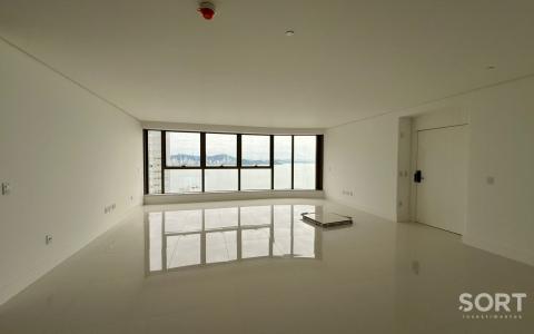 Apartamento Vista Mar no Edifício Yachthouse by Pinifarina Apartamento Vista Mar no Edifício Yachthouse by Pinifarina