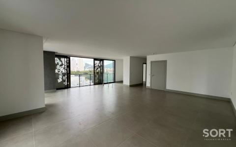 Sala de Estar Apartamento na Barra Norte Edifício Empire Sala de Estar Apartamento na Barra Norte Edifício Empire