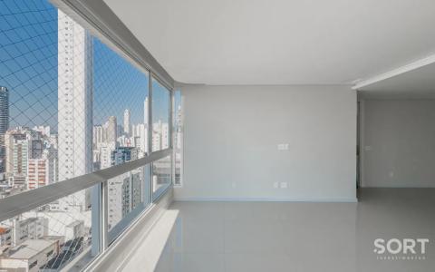 Apartamento Andar Alto no Sistina Tower Apartamento Andar Alto no Sistina Tower