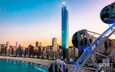 Apartamento Frente Mar com 5 suítes Apartamento Frente Mar com 5 suítes