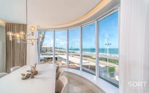 Apartamento Frente Mar no Ed. Quintas do Arpoador Apartamento Frente Mar no Ed. Quintas do Arpoador