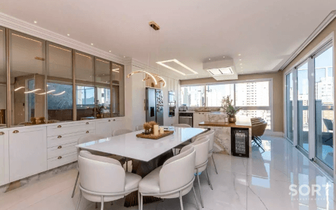 Cobertura Duplex no edifício Porto di Bari com piscina privativa Cobertura Duplex no edifício Porto di Bari com piscina privativa