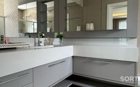 Suíte Apartamento no Edifício Bosque Belcanto quadra mar Suíte Apartamento no Edifício Bosque Belcanto quadra mar