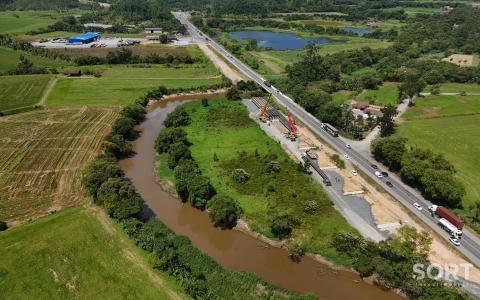Terreno á venda com 1110.000,00 m² em Araquari Terreno á venda com 1110.000,00 m² em Araquari