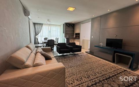 Apartamento para locação no Ed. Celebration na Barra Sul Apartamento para locação no Ed. Celebration na Barra Sul