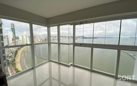 Apartamento Frente Mar no Edifício Ibiza Towers Apartamento Frente Mar no Edifício Ibiza Towers