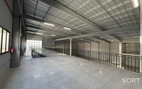 Galpão Logístico disponível para locação de 650 m² Galpão Logístico disponível para locação de 650 m²