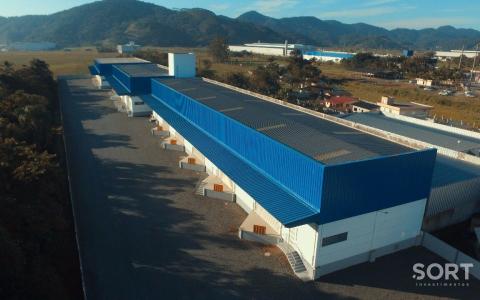 Galpão logístico para locação em Navegantes Galpão logístico para locação em Navegantes