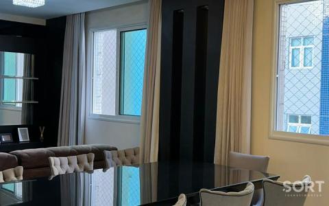 Apartamento no Edifício Luar Biasa Em Balneário Camboriú Apartamento no Edifício Luar Biasa Em Balneário Camboriú