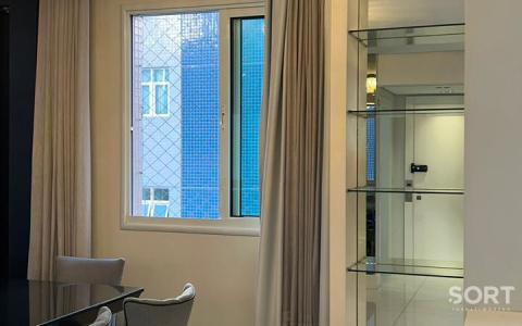Apartamento no Edifício Luar Biasa Em Balneário Camboriú Apartamento no Edifício Luar Biasa Em Balneário Camboriú