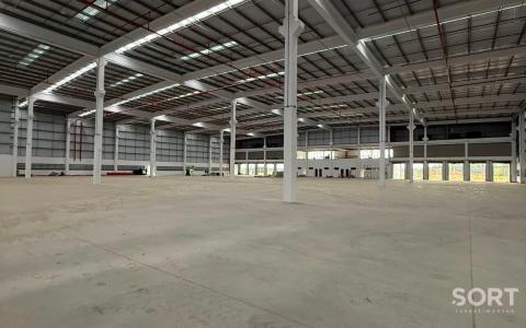 Galpão logístico para locação com 4117,00 m² Galpão logístico para locação com 4117,00 m²